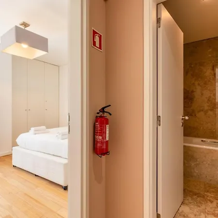 Apartment Guestready - A Premium In Chiado Lisbon