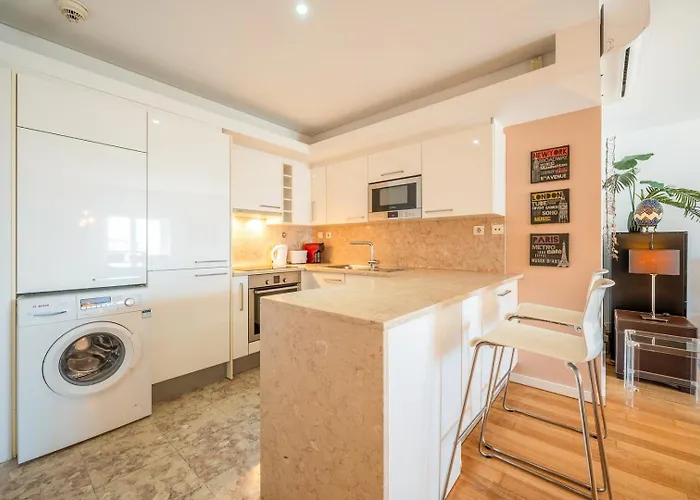 아파트 Guestready - A Premium In Chiado