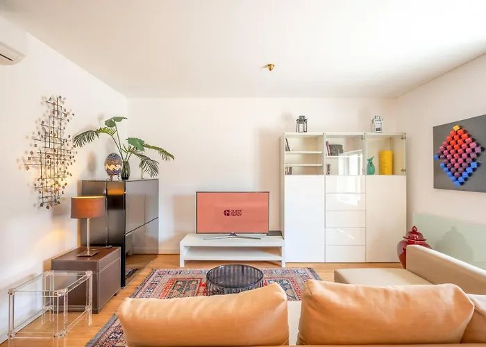 아파트 Guestready - A Premium In Chiado *