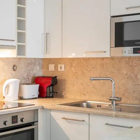 Guestready - A Premium In Chiado Apartamento
